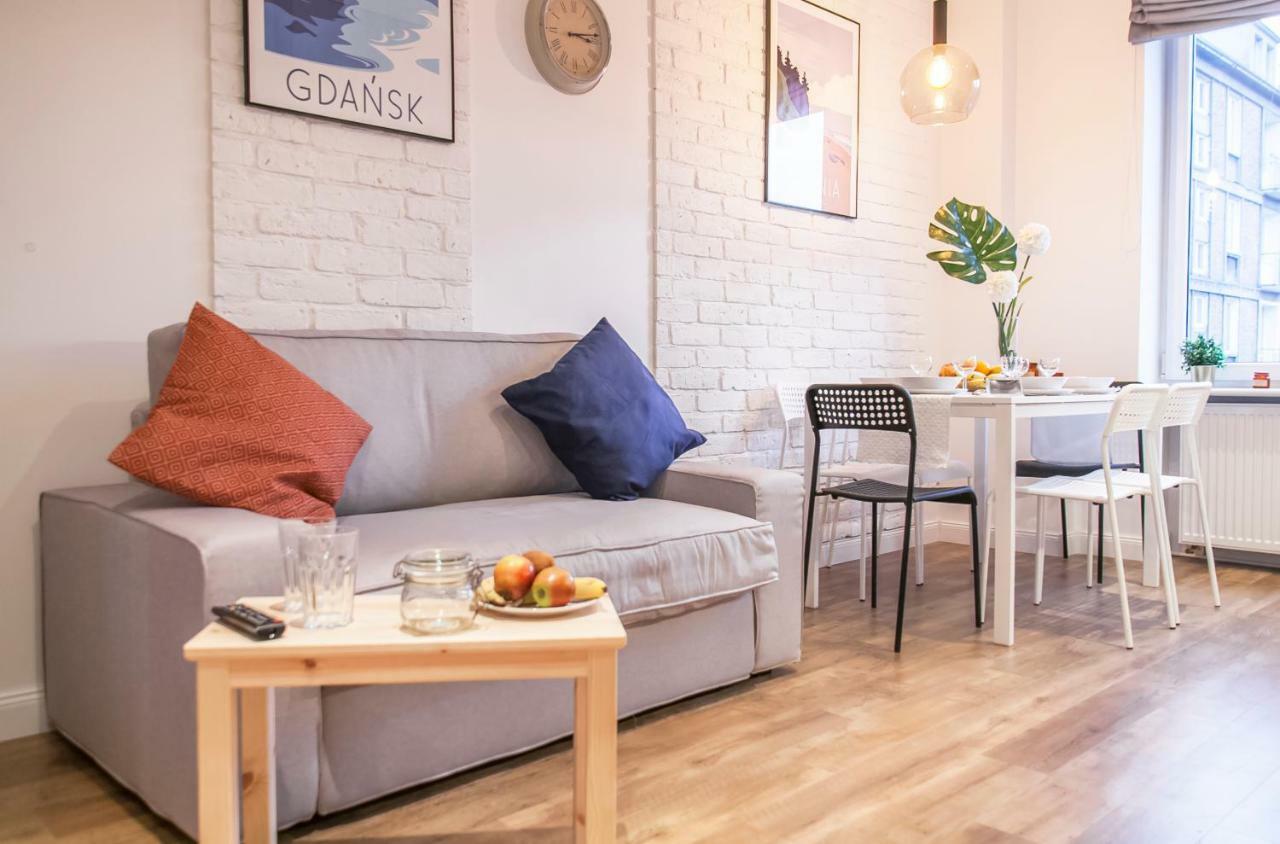 Family Luxury Comfort Old Town Apartament, 1-8, 2 Sypialnie I Salon, Parking W Cenie Gdansk Dış mekan fotoğraf