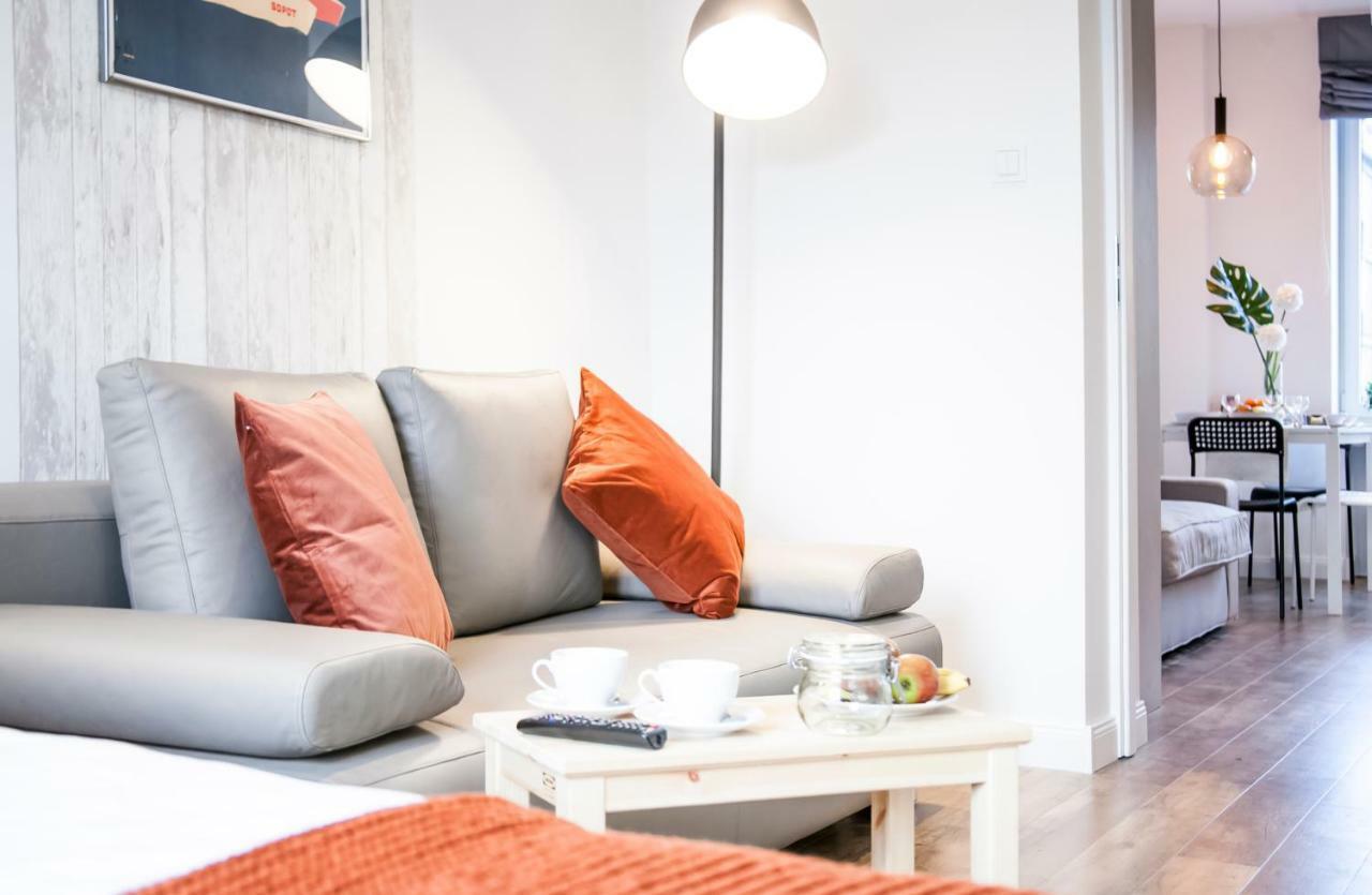 Family Luxury Comfort Old Town Apartament, 1-8, 2 Sypialnie I Salon, Parking W Cenie Gdansk Dış mekan fotoğraf